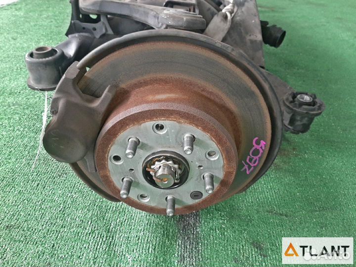 Подрамник задний toyota mark II