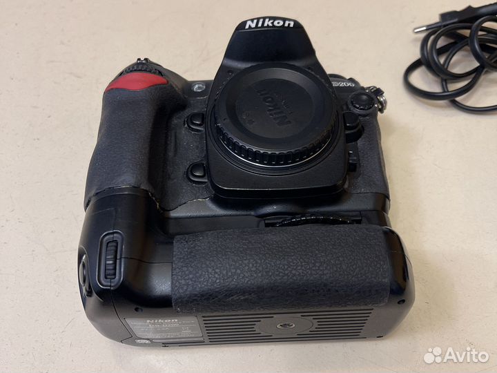 Фотоаппарат nikon d200