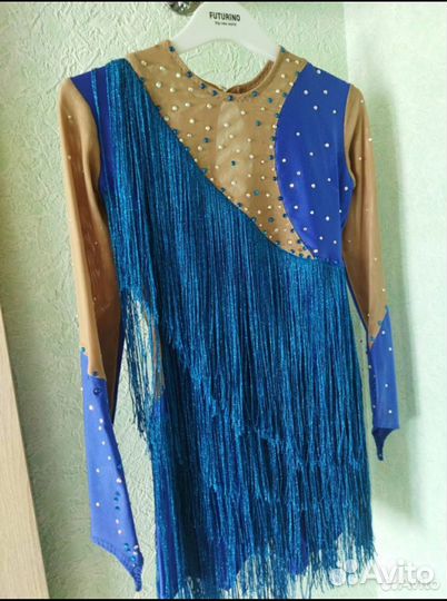 Платье для фигурного катания