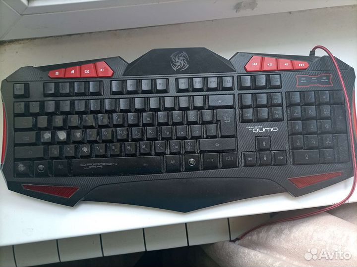 Игровая клавиатура qumo