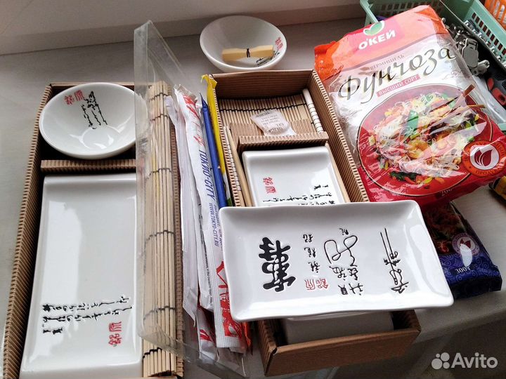 Набор посуды для суши