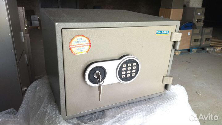 Сейф valberg