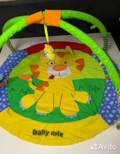 Развивающий коврик