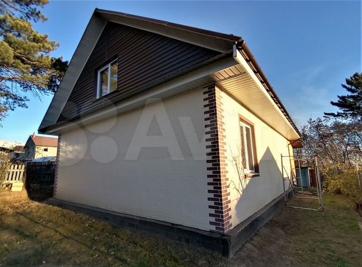 Дом 106 м² на участке 4,5 сот.