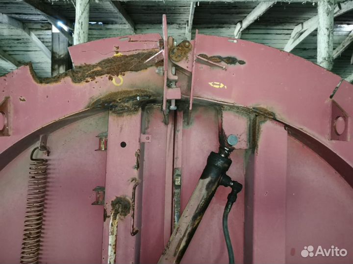 Пресс-подборщик БобруйскСельмаш ПРФ-180, 2010