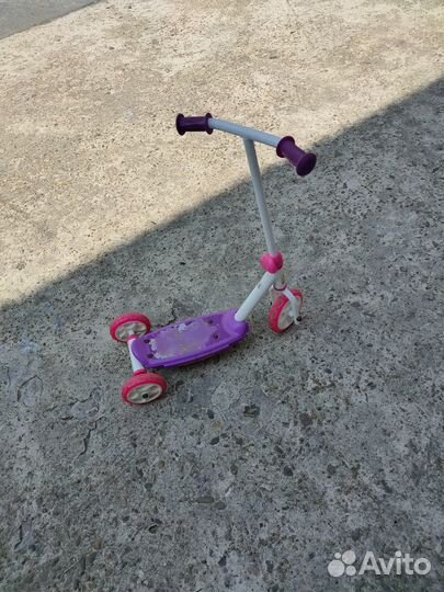 Самокат детский трехколесный