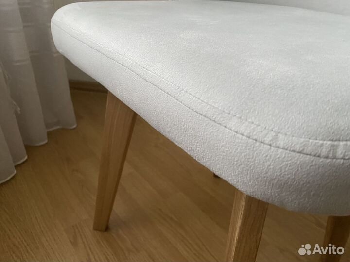 Стул с эстетичным внешним видом