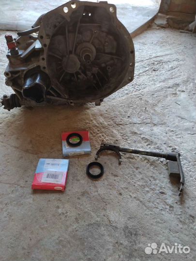 Коробка передач мт на Ниссан Альмера/Примера 1,8