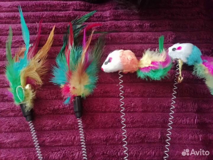 Игрушка для кошки на присоске