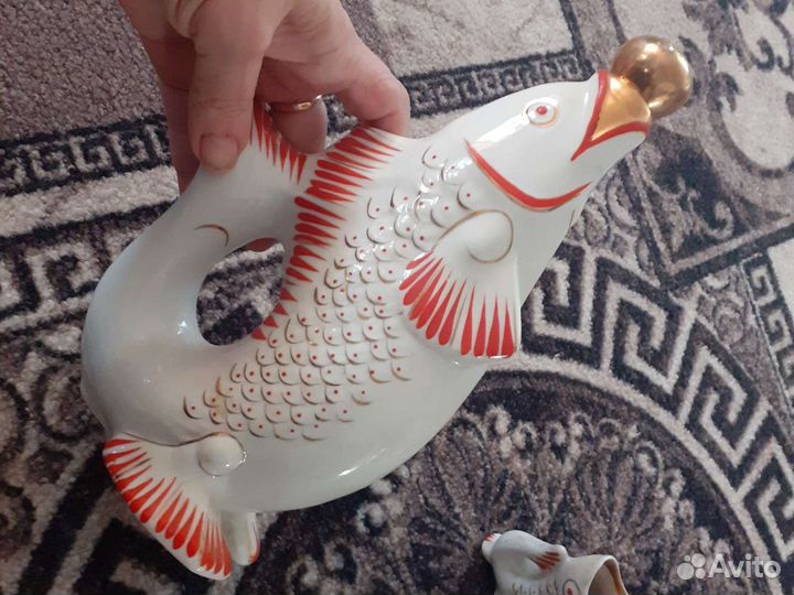 Графин рыбки