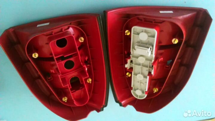 Фары задние ауди а-4универсал Авант