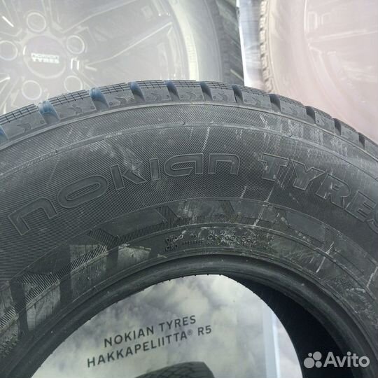 Nokian Tyres Nordman 7 SUV 235/75 R15 105