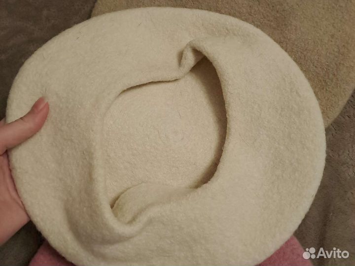 Берет женский