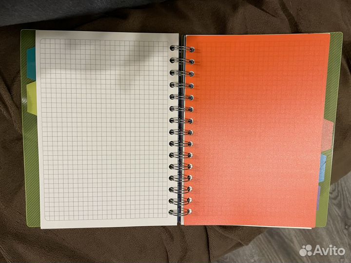 Тетрадь 120 листов в клетку с разделителями