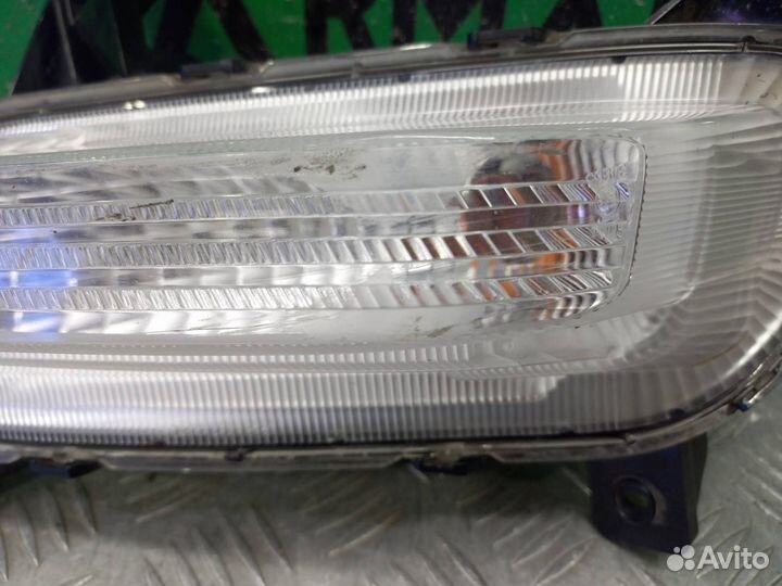 Повторитель в бампер передний правый Kia Cerato 4