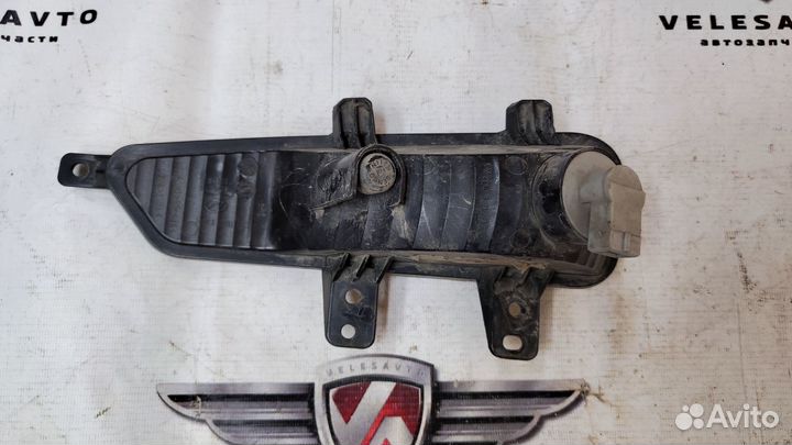 Указатель поворота правый Lifan X60 2011-2016 год