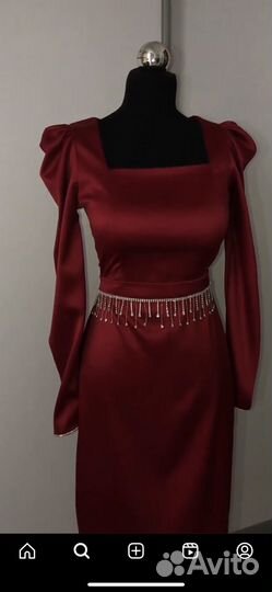 Продается платье