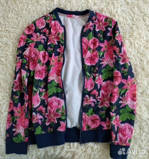 Кофта на молнии,для девочек