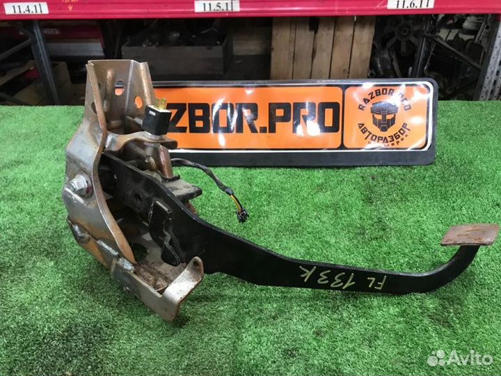 Педаль сцепления Тагаз Тагер M161 2008-2014