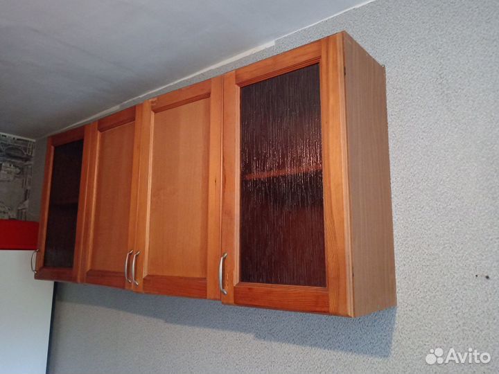 Кухонные навесные шкафчики