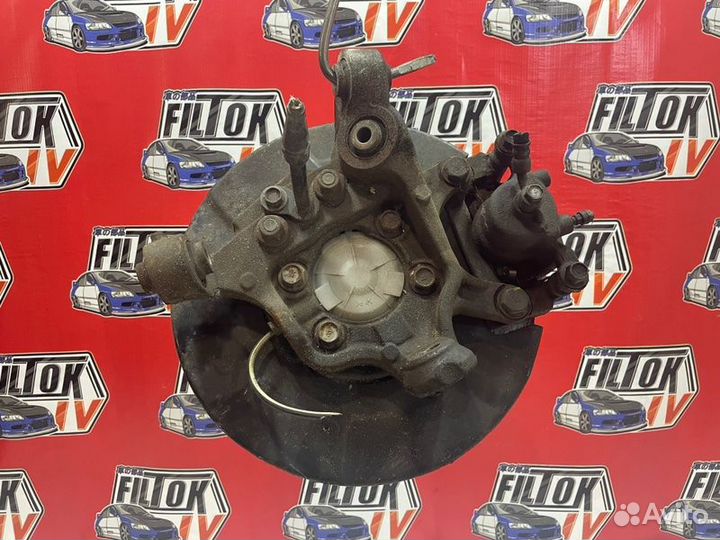 Суппорт задний правый Nissan Presage TU31 QR25DE