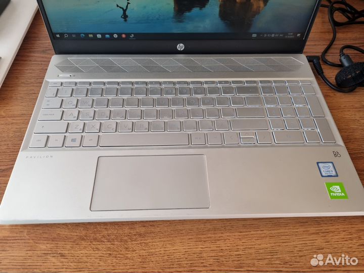 HP i7 8th 256/8