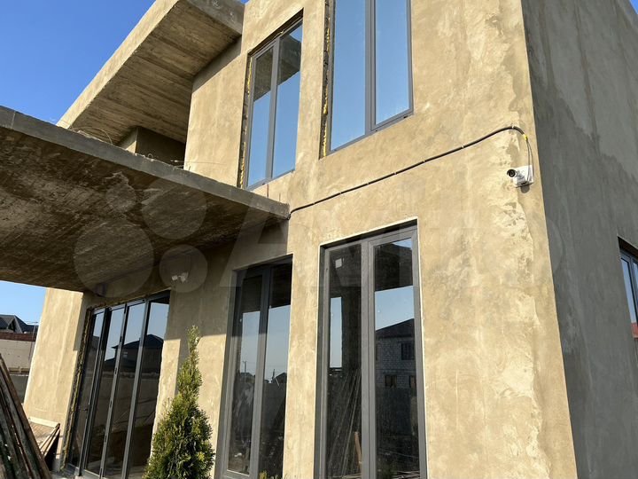 Дом 295 м² на участке 8 сот.