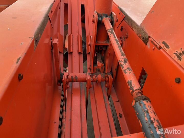 Пресс-подборщик Sipma Z224/1, 2003