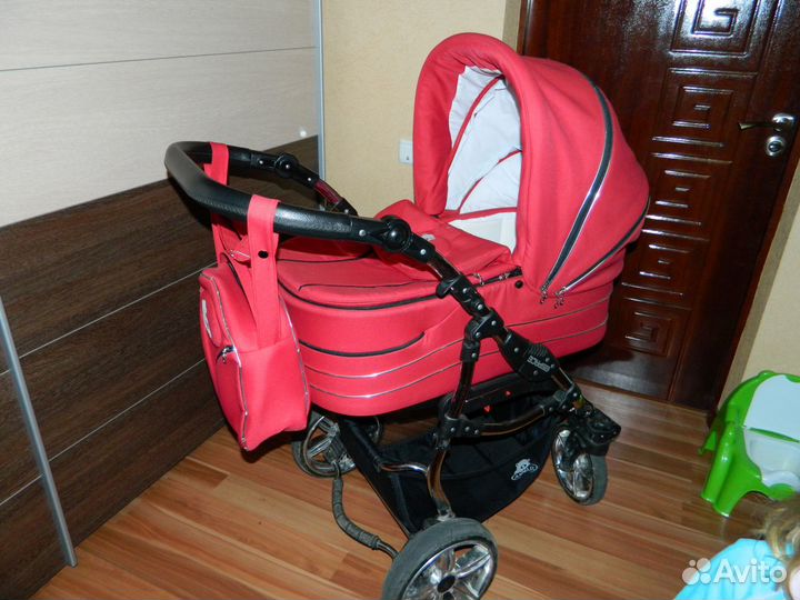 Детская коляска