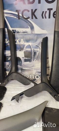 Пластик салона Audi 80 B4