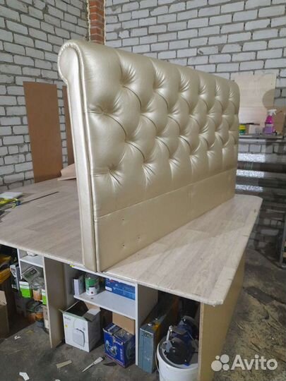 Перетяжка, Обивка мягкой мебели изголовья кровати