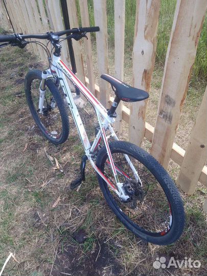 Велосипед gt avalanch elite