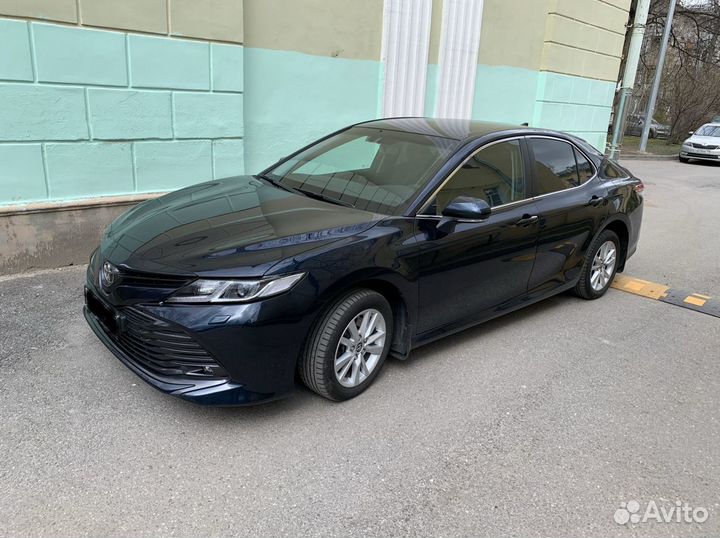 Инструктор по вождению автомобиля