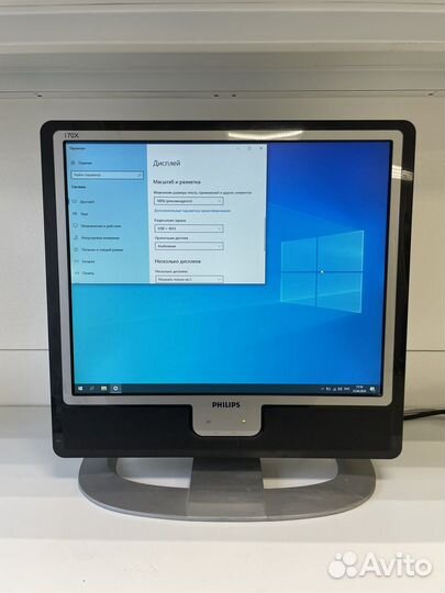 Монитор Philips 17