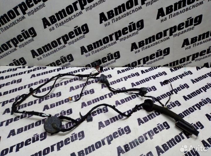 Проводка двери задняя левая Audi Q5 8RB cdnc 2009