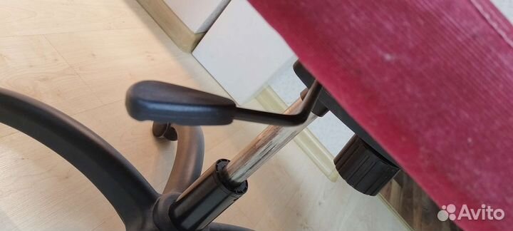 Офисное кресло бу