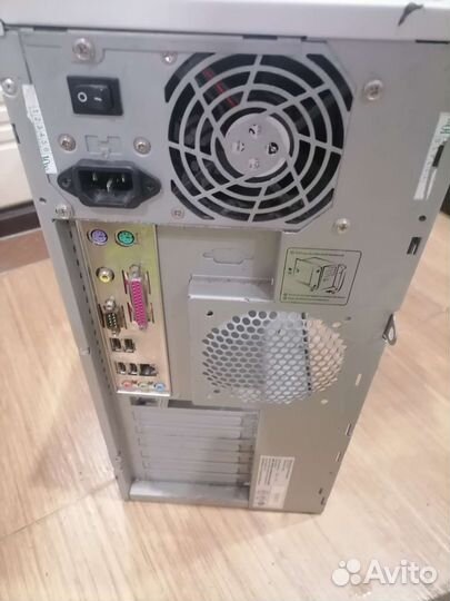 Все рабочие но не хвотает половмны дитялей