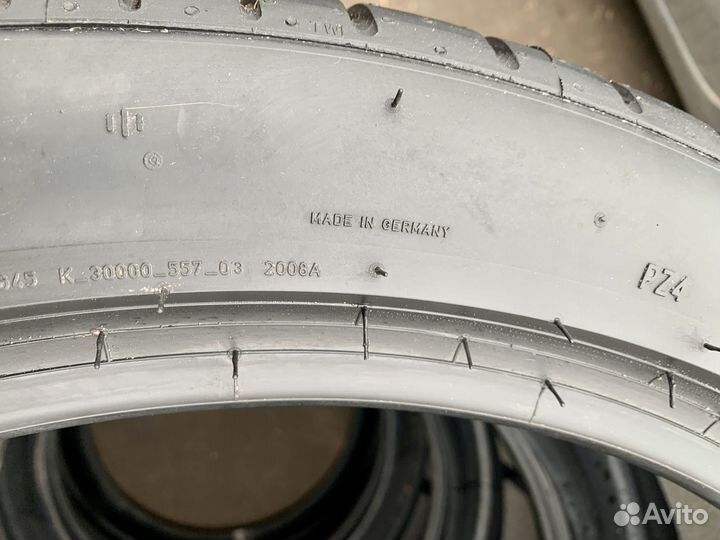 Pirelli P Zero PZ4 L.S. 275/35 R22 и 315/30 R22 104W