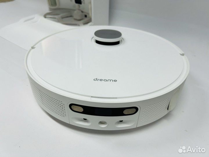 Робот-пылесос Dreame Bot L10s Ultra White (RLS6lad