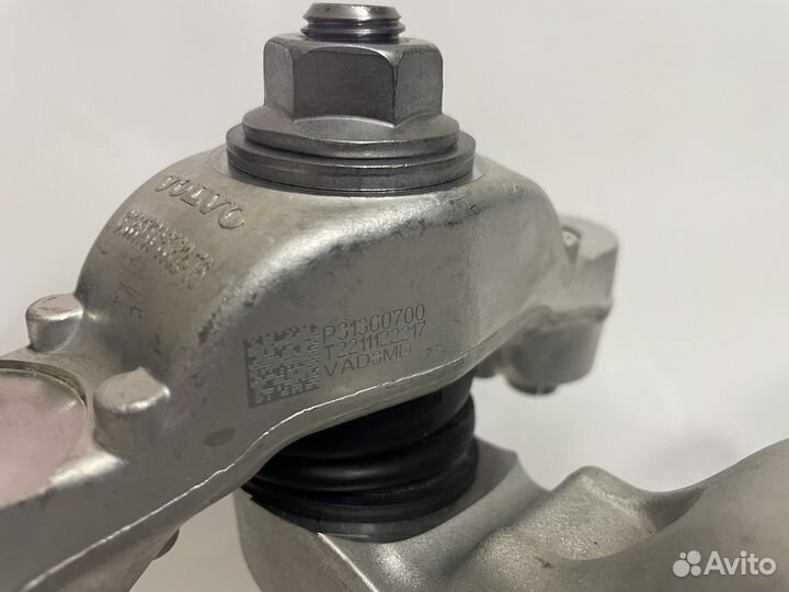 Рычаги volvo XC90/XC60/V60-90 32381879 32381880