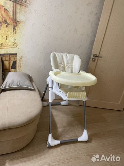 Стульчик для кормления Pituso с 0