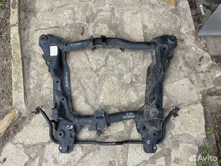 Подрамник Honda