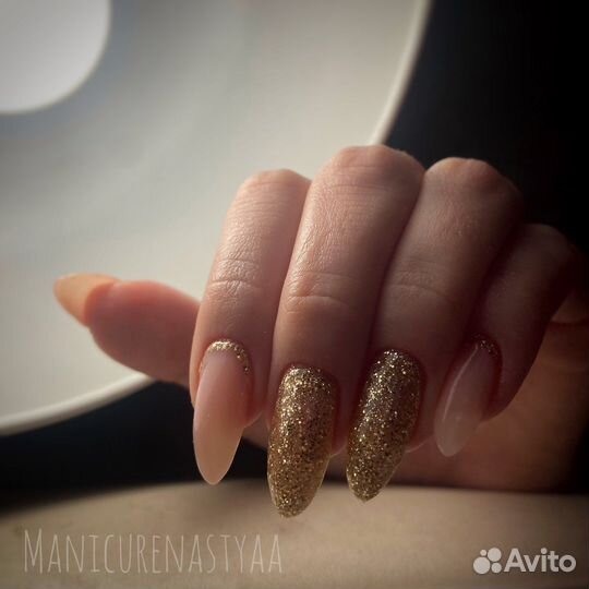 Маникюр, наращивание ногтей,педикюр