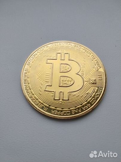 Монета биткоин