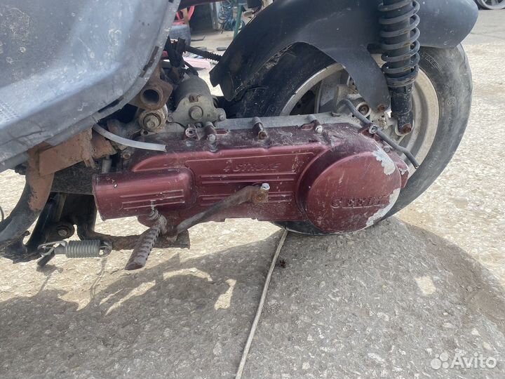 Скутер, мопед