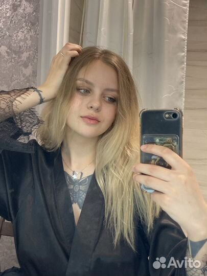 Бармен, официант, хостес, администратор