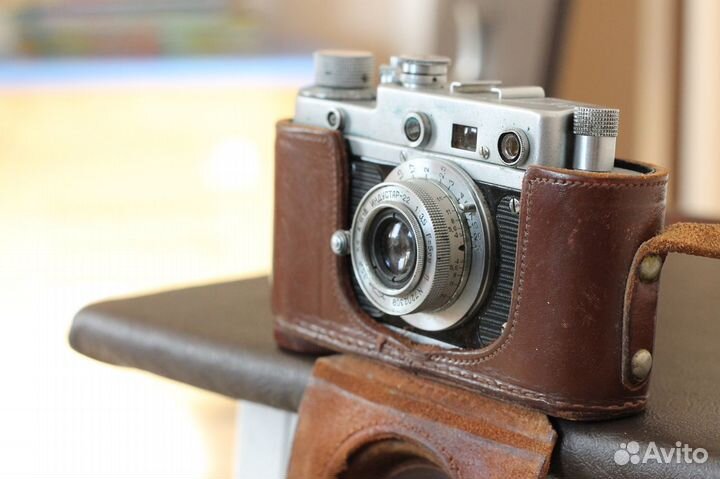 Пленочный фотоаппарат Зоркий-с