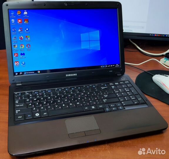 Samsung r540 i5-480m/4gb/5470m 1gb/128ssd