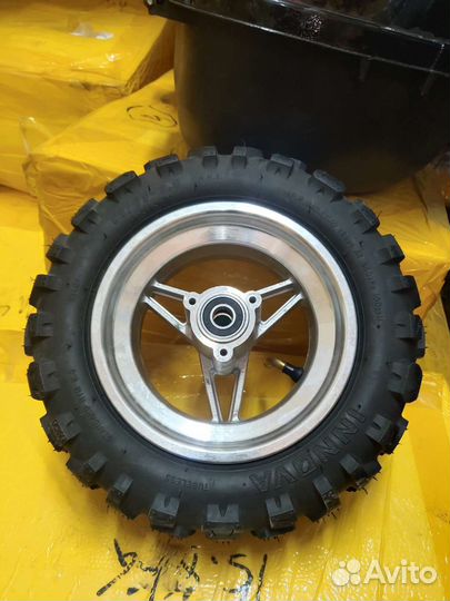 Переднее колесо Kugoo M5