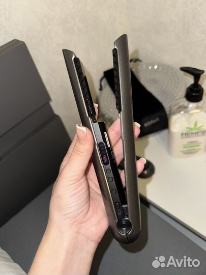 Беспроводной выпрямитель для волос kitfort kt-3220